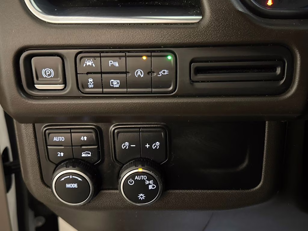 2022 Summit White Chevrolet Tahoe LT 4X4 SUV