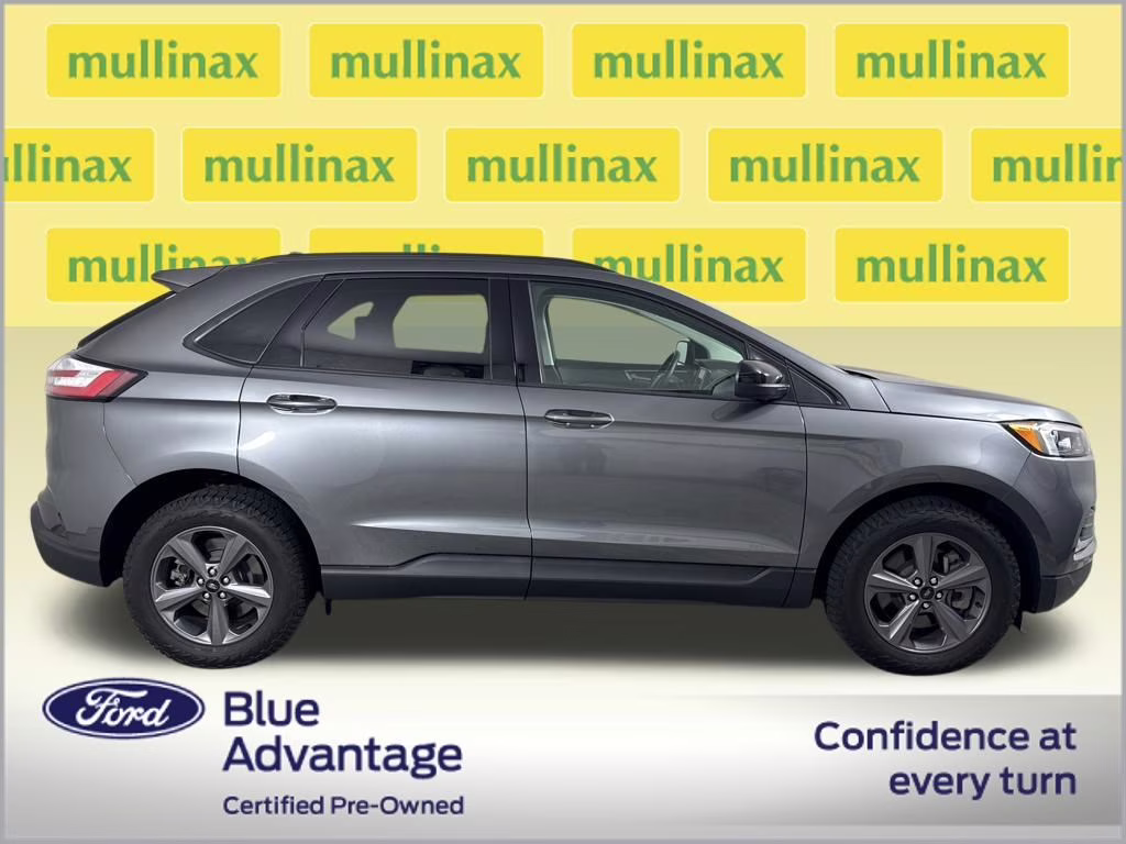 2024 Gray Metallic Ford Edge SEL AWD SUV