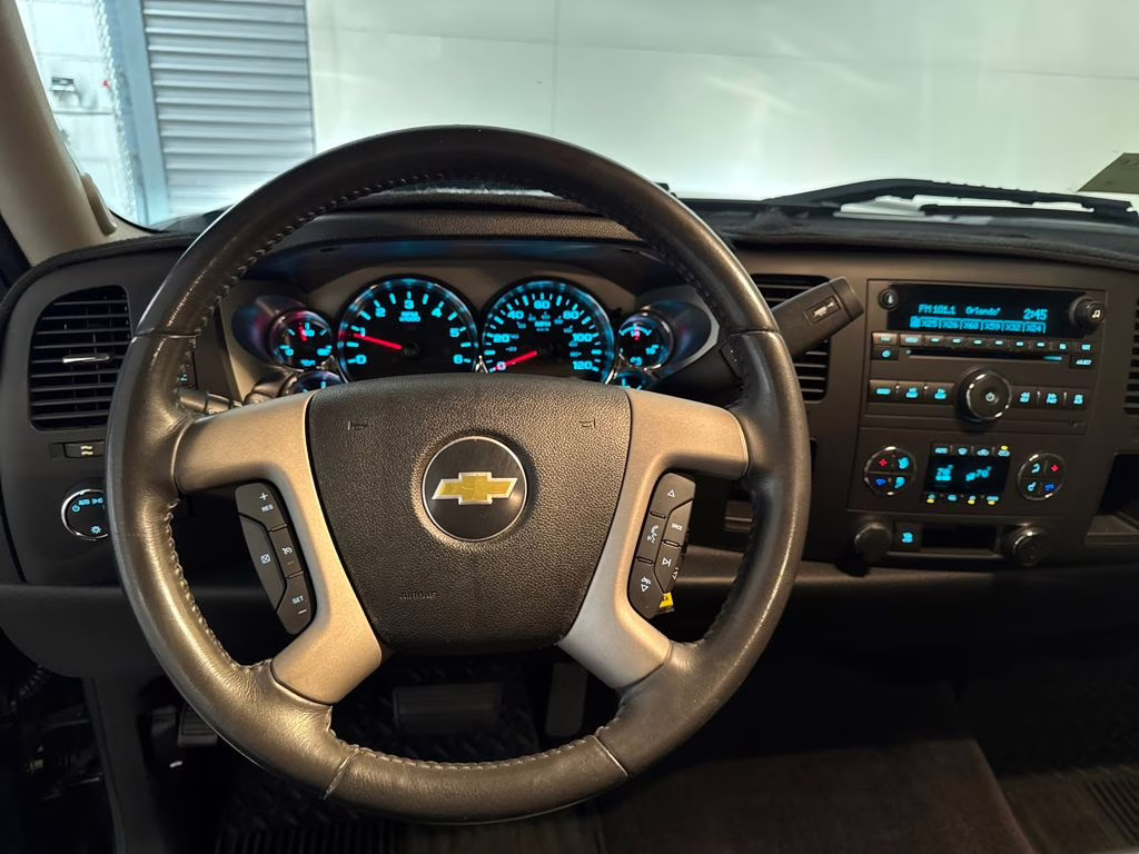 2011 Taupe Gray Metallic Chevrolet Silverado 1500 LT RWD Truck