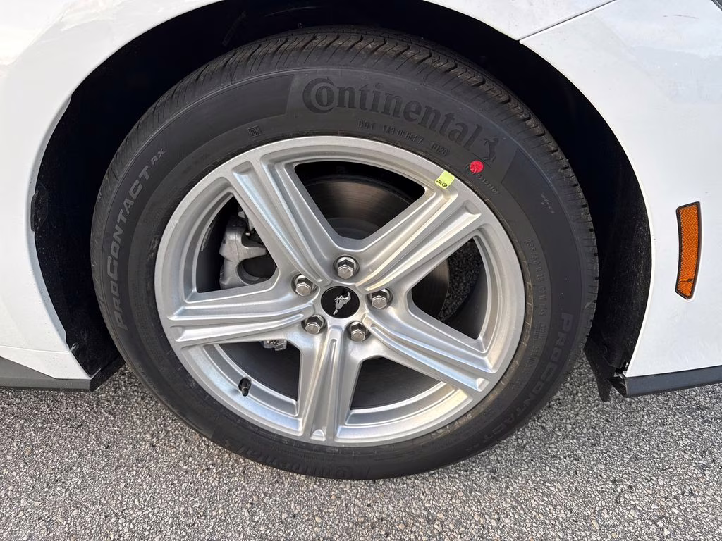 2026 Oxford White Ford Mustang EcoBoost RWD Coupe