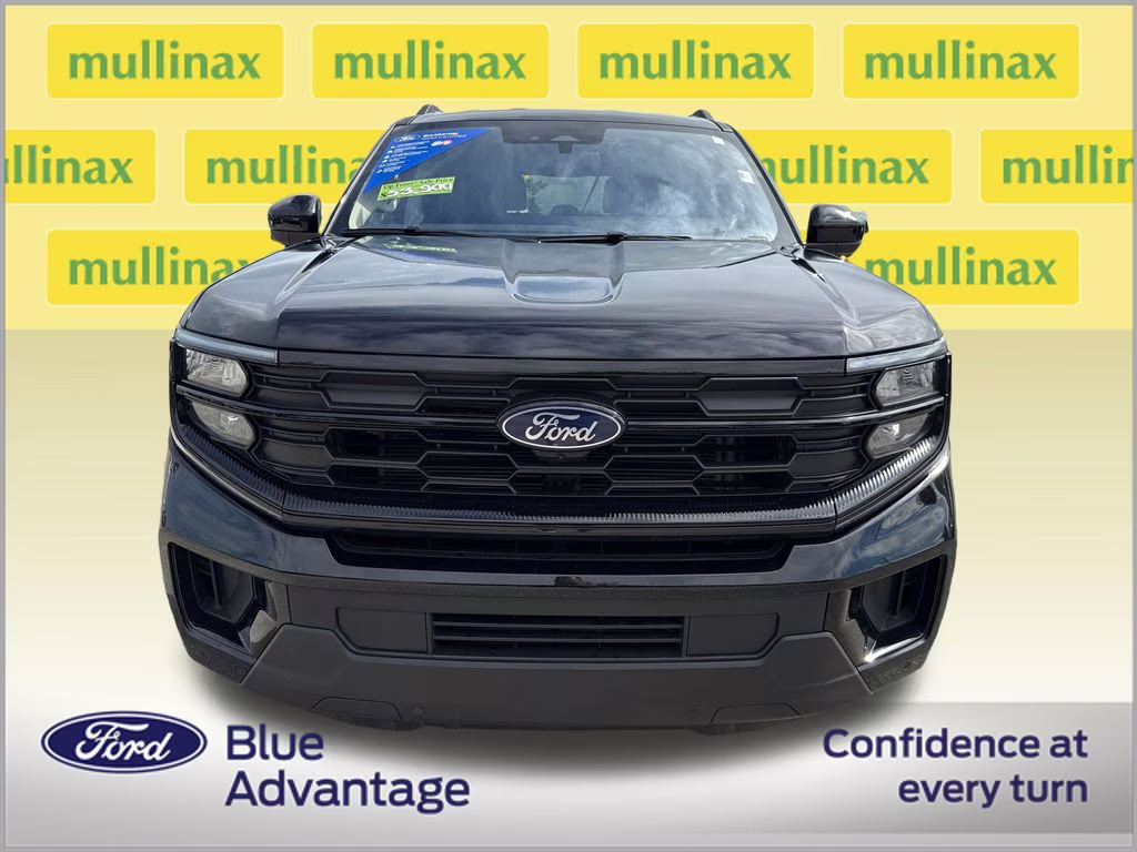 2025 Agate Black Metallic Ford Expedition Active RWD SUV