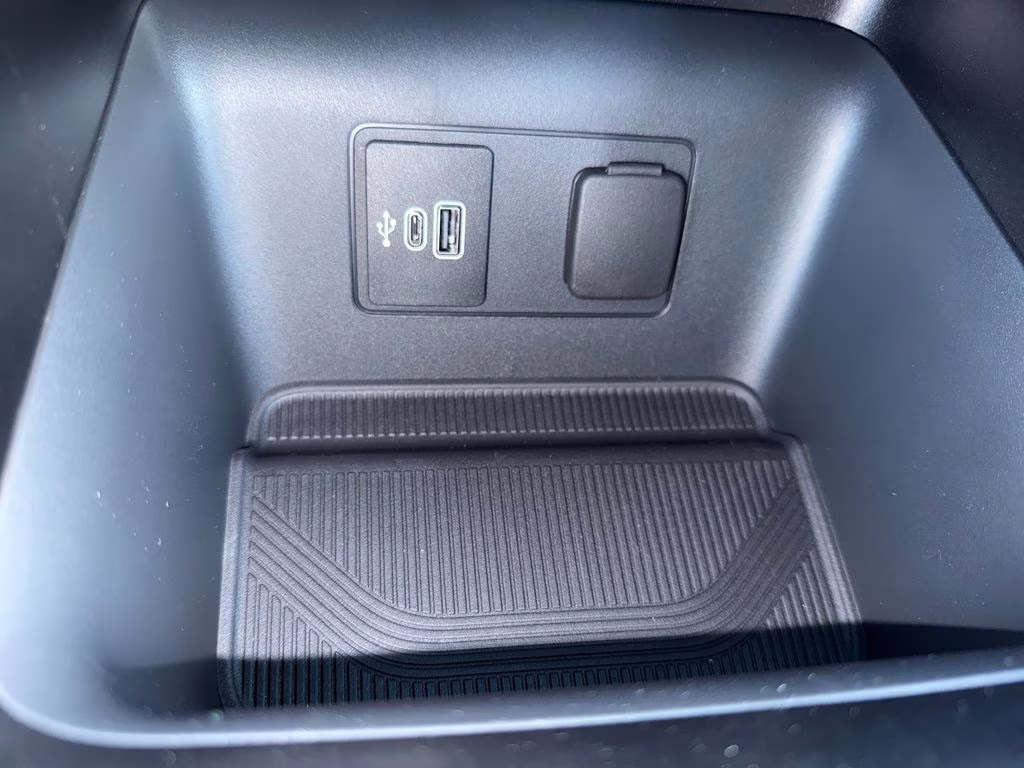 2026 Carbonized Gray Metallic Ford Explorer Active RWD SUV