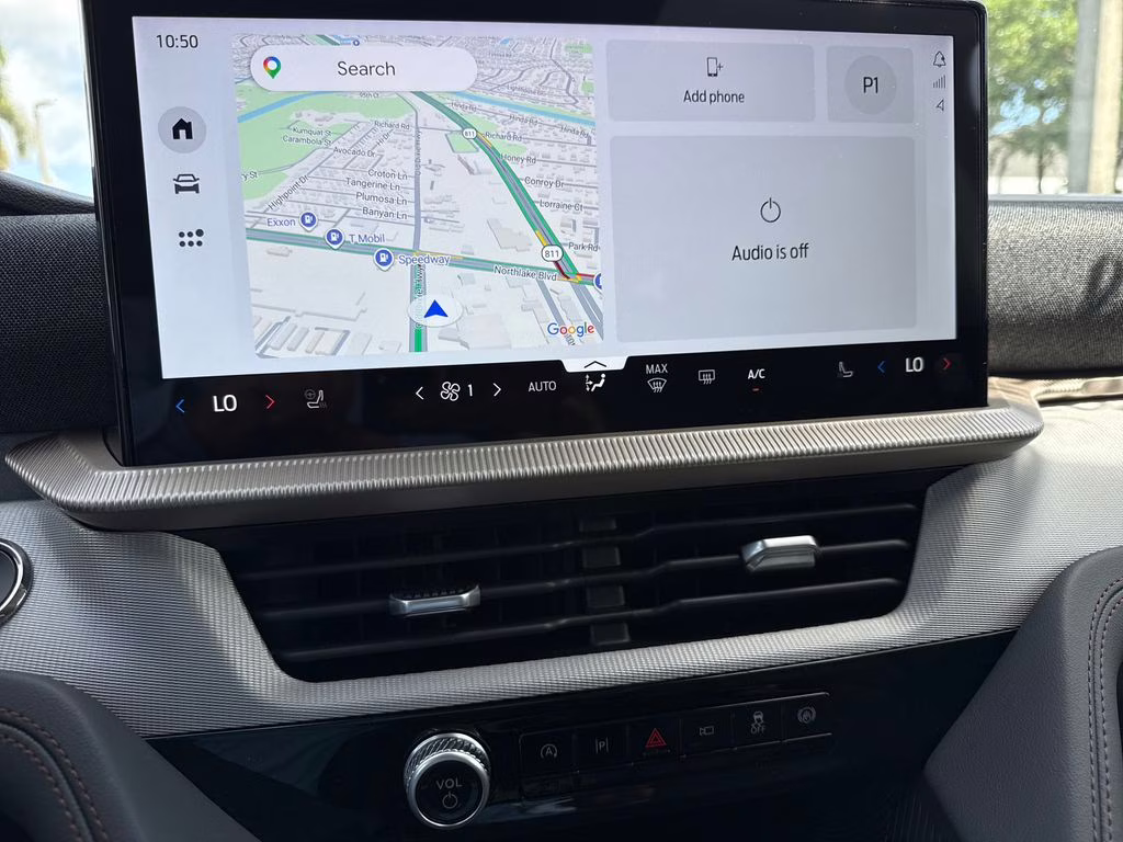 2026 Star White Metallic Tri-Coat Ford Explorer Active RWD SUV