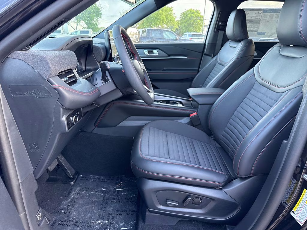 2026 Agate Black Metallic Ford Explorer ST-Line RWD SUV