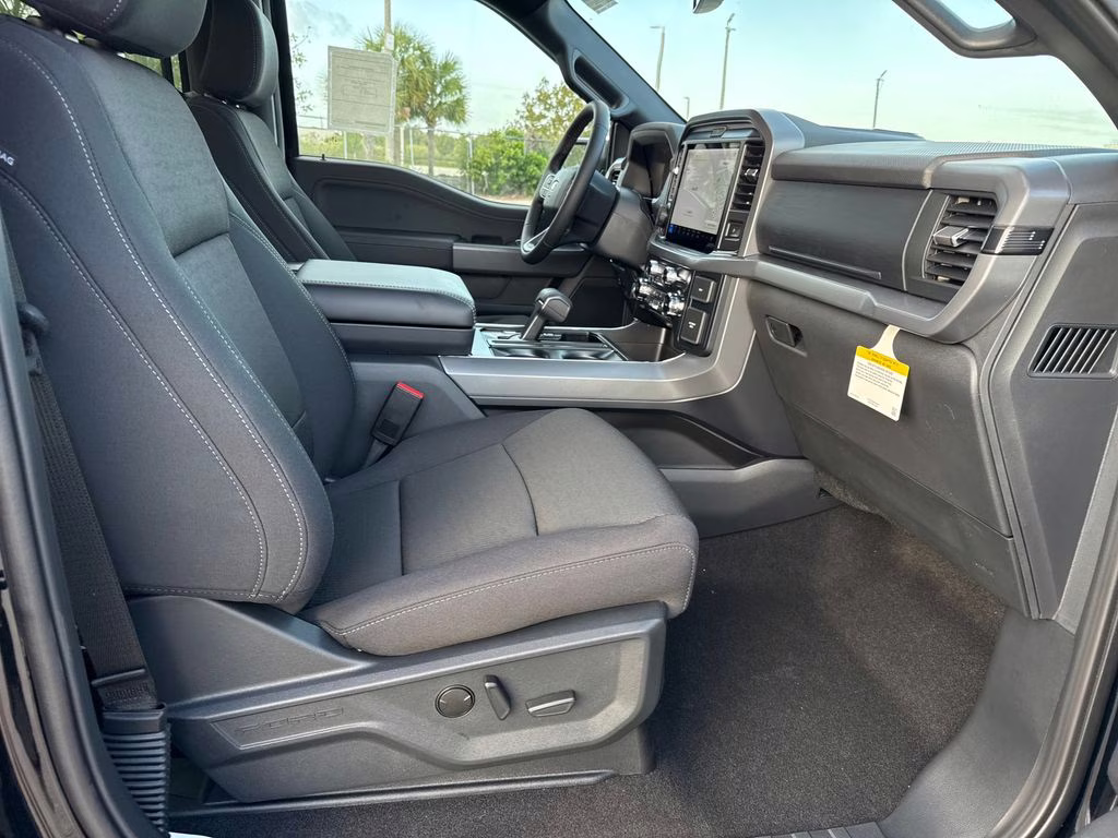 2026 Agate Black Metallic Ford F-150 XLT 4X4 Truck