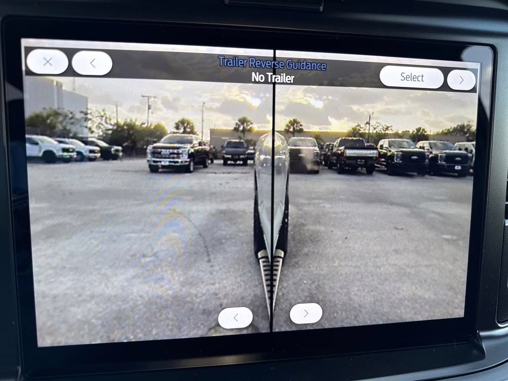 2026 Avalanche Ford F-150 XLT 4X4 Truck