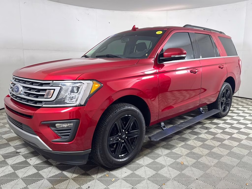 2021 Red Metallic Ford Expedition XLT RWD SUV