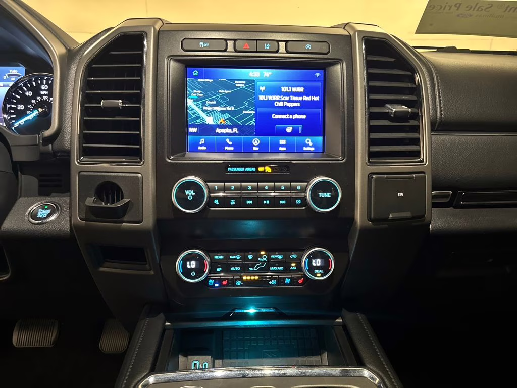 2021 Red Metallic Ford Expedition XLT RWD SUV