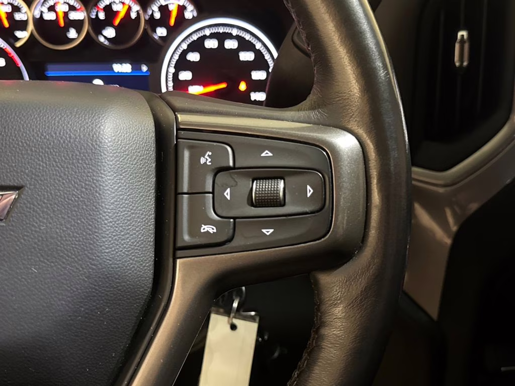 2022 Summit White Chevrolet Silverado 2500HD Custom 4X4 Truck