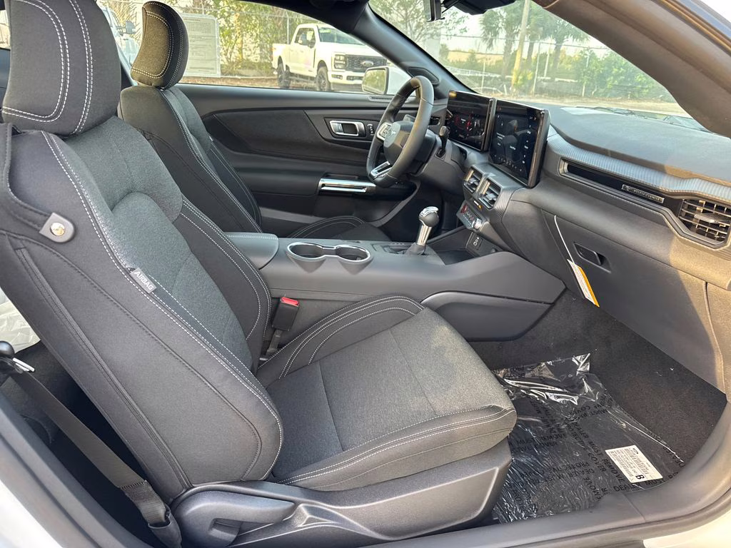 2026 Oxford White Ford Mustang EcoBoost RWD Coupe