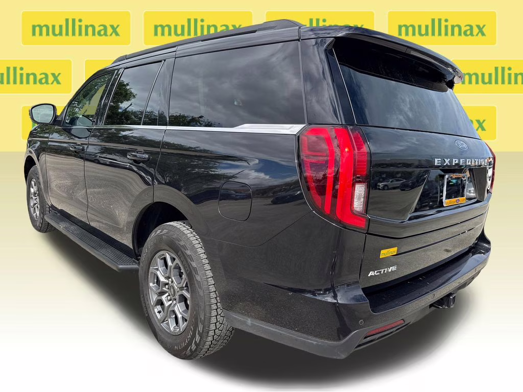 2025 Agate Black Metallic Ford Expedition Active RWD SUV