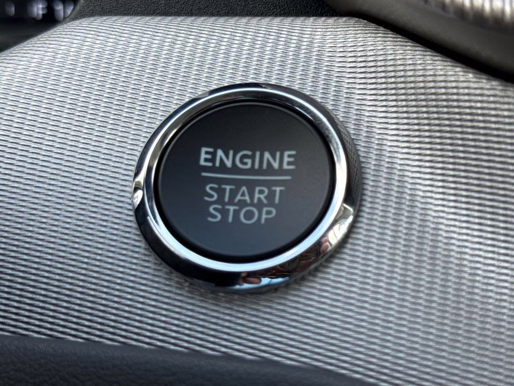 2026 Star White Metallic Tri-Coat Ford Explorer Active RWD SUV