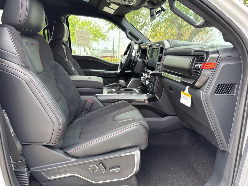 2026 Oxford White Ford F-150 Raptor R 4X4 Truck