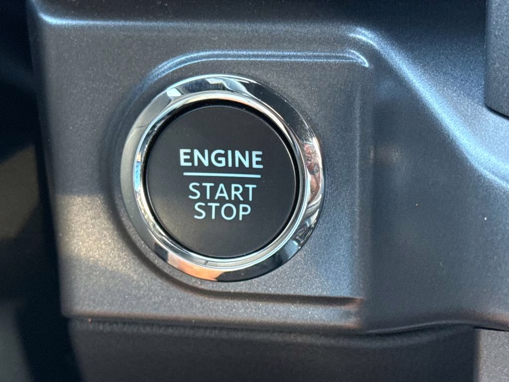 2026 Oxford White Ford F-150 XLT 4X4 Truck