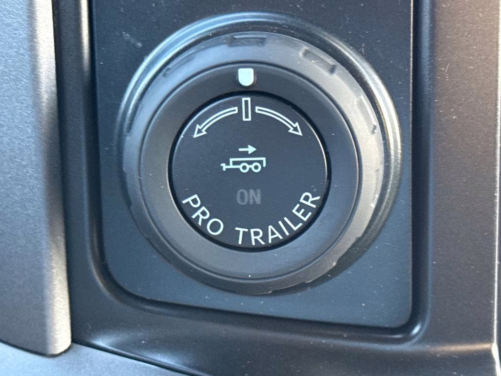 2026 Oxford White Ford F-150 XLT 4X4 Truck