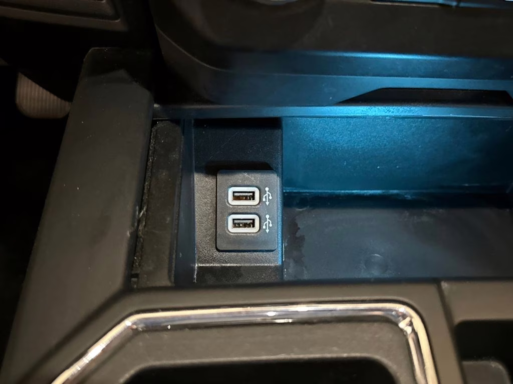 2020 Magnetic Metallic Ford F-150 XL 4X4 Truck