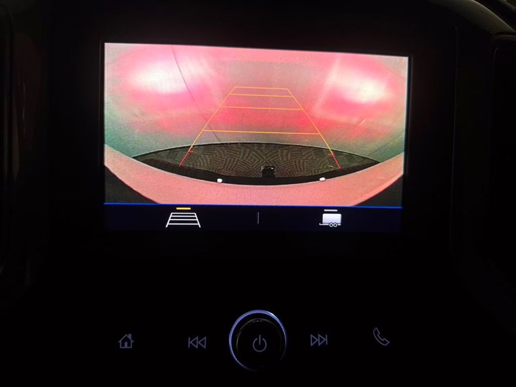 2022 Summit White Chevrolet Silverado 2500HD Custom 4X4 Truck