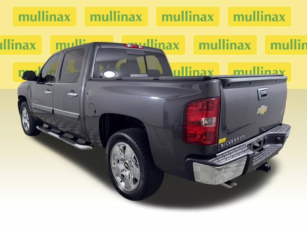 2011 Taupe Gray Metallic Chevrolet Silverado 1500 LT RWD Truck