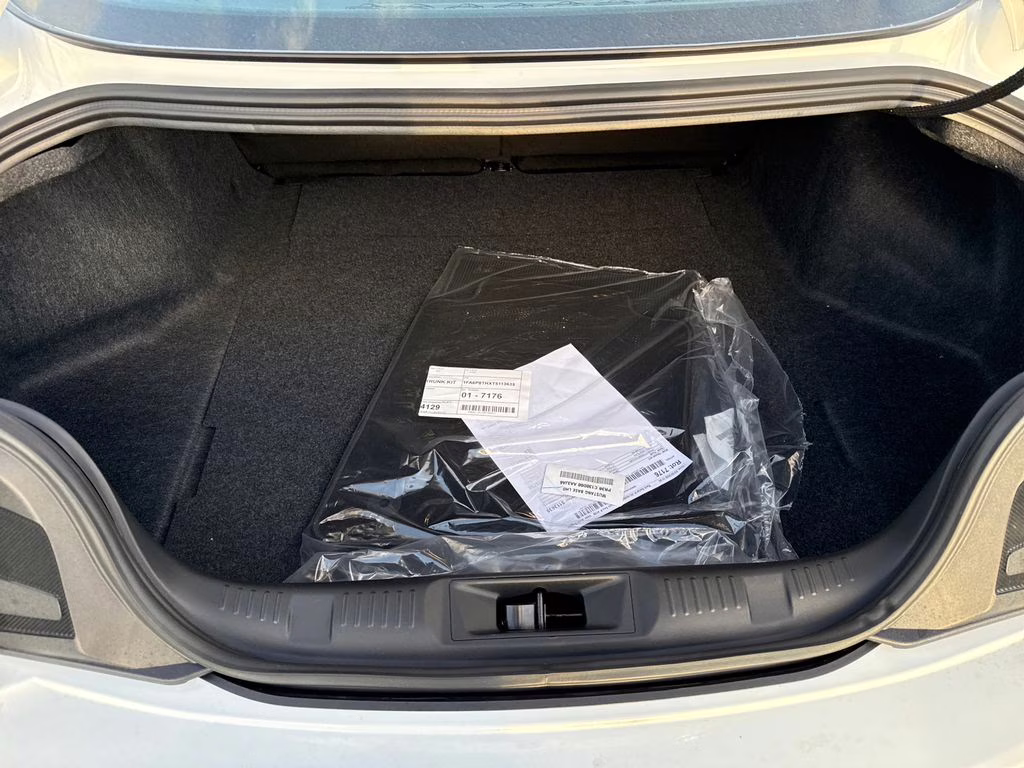 2026 Oxford White Ford Mustang EcoBoost RWD Coupe