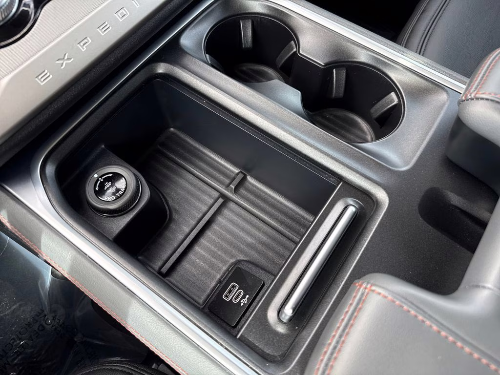 2025 Agate Black Metallic Ford Expedition Active RWD SUV