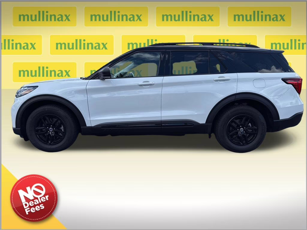 2026 Star White Metallic Tri-Coat Ford Explorer Active RWD SUV