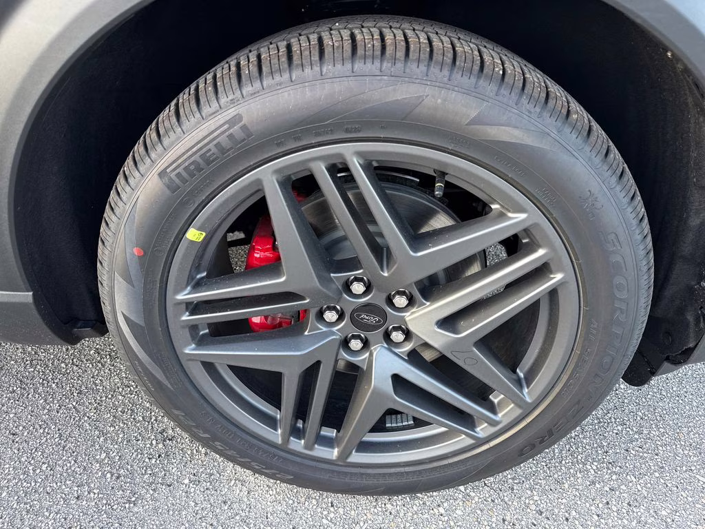 2026 Agate Black Metallic Ford Explorer ST-Line RWD SUV