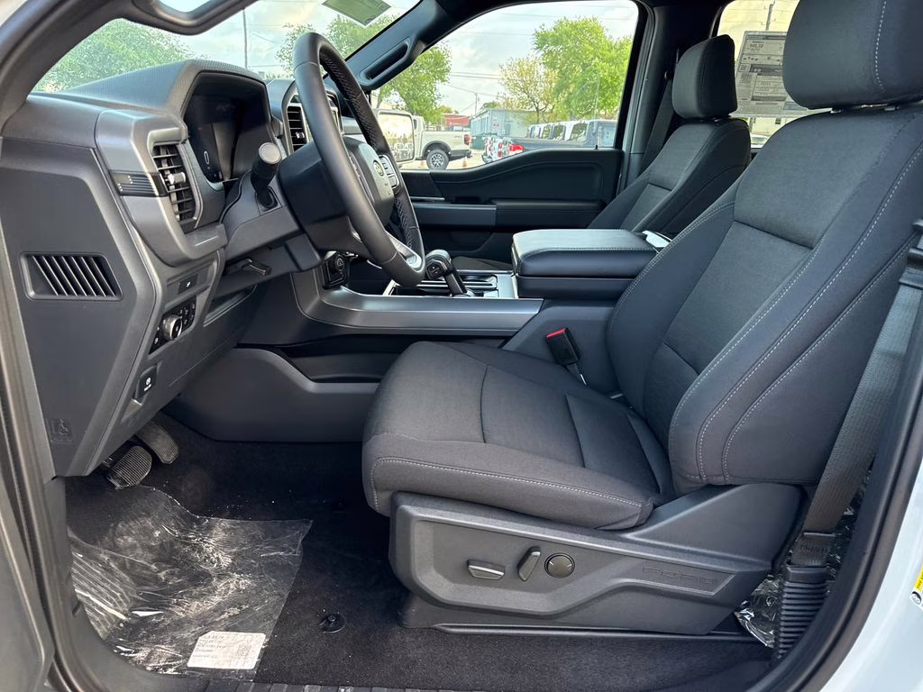 2026 Avalanche Ford F-150 XLT 4X4 Truck