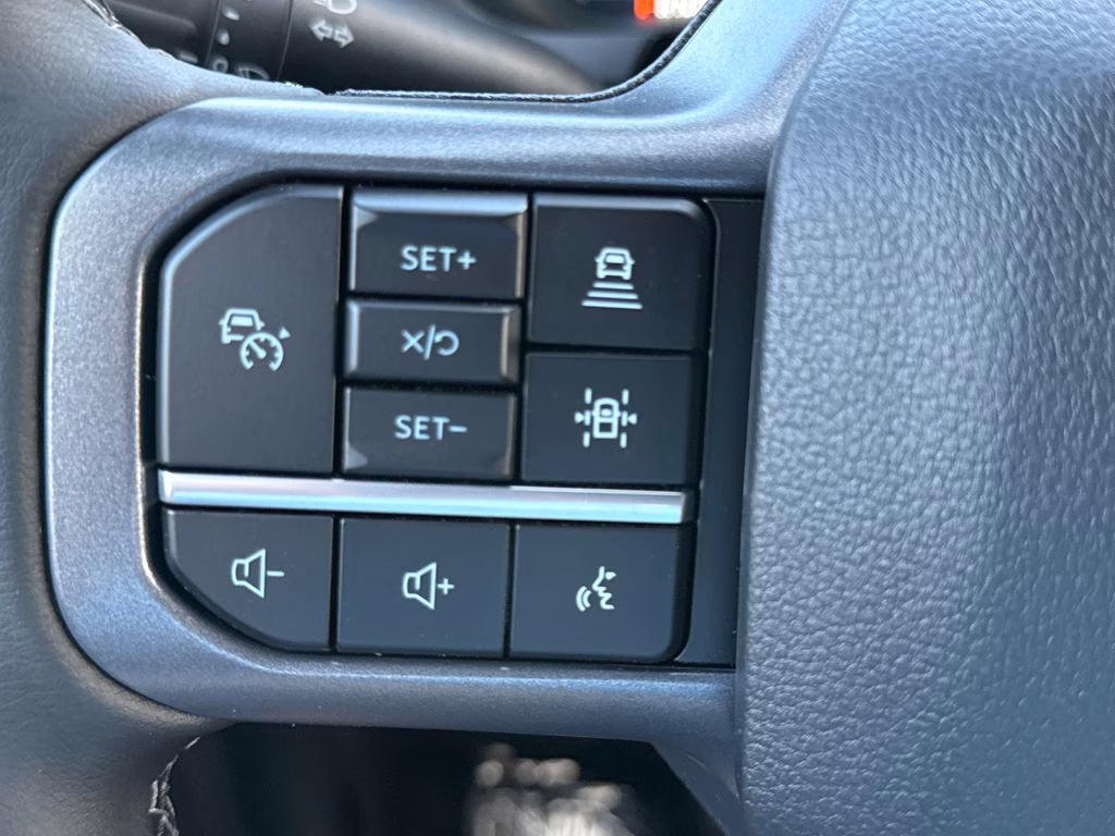 2026 Oxford White Ford F-150 XLT 4X4 Truck