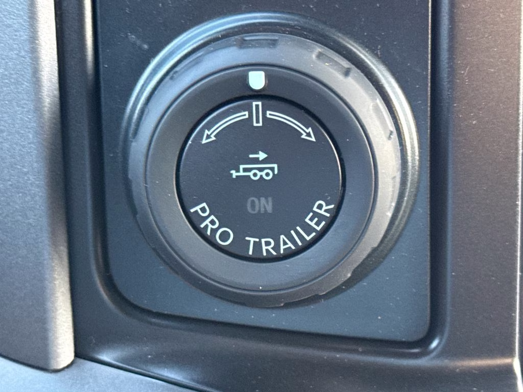 2026 Oxford White Ford F-150 XLT 4X4 Truck
