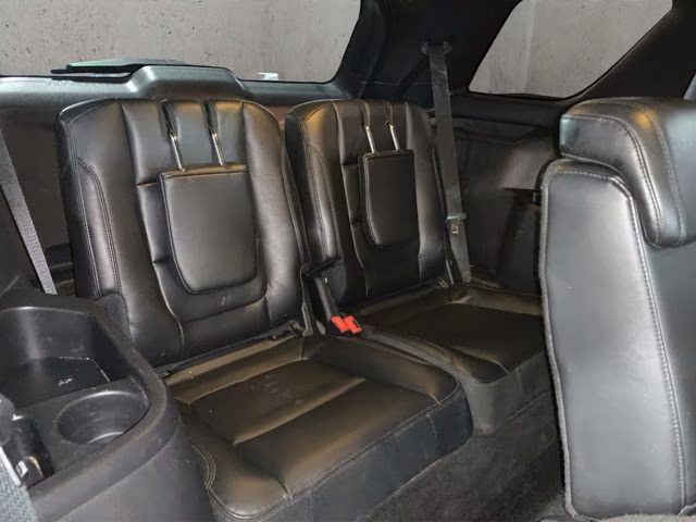 2017 Magnetic Metallic Ford Explorer XLT 4X4 SUV