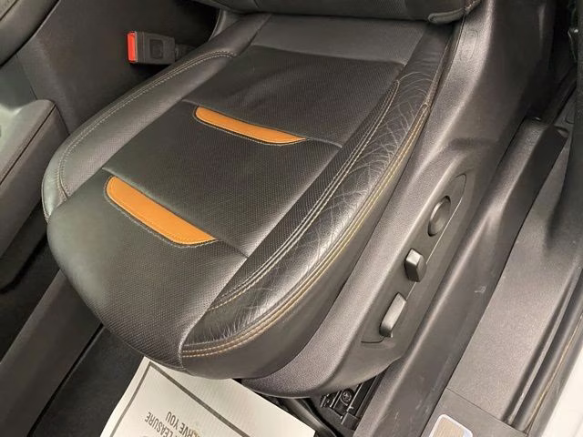 2024 Summit White GMC Sierra 1500 AT4 4X4 Truck