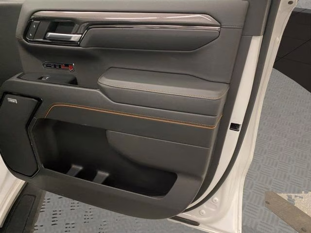 2024 Summit White GMC Sierra 1500 AT4 4X4 Truck