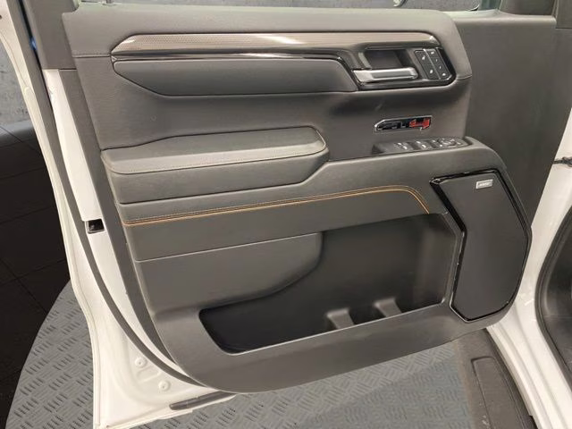 2024 Summit White GMC Sierra 1500 AT4 4X4 Truck