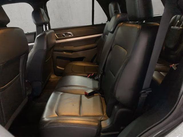 2017 Magnetic Metallic Ford Explorer XLT 4X4 SUV