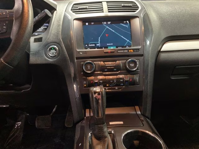 2017 Magnetic Metallic Ford Explorer XLT 4X4 SUV