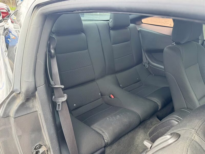 2014 Sterling Gray Metallic Ford Mustang V6 RWD Coupe