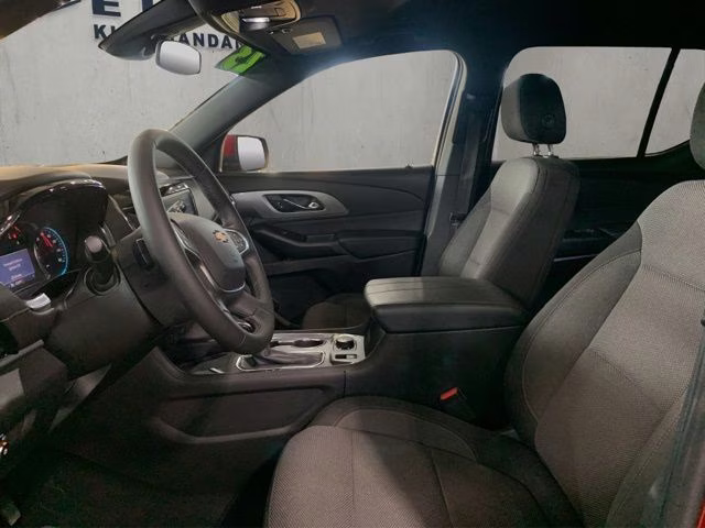2023 Radiant Red Tintcoat Chevrolet Traverse LT AWD SUV