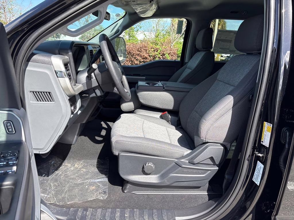 2026 Agate Black Metallic Ford Super Duty F-250 SRW XL 4X4 Truck