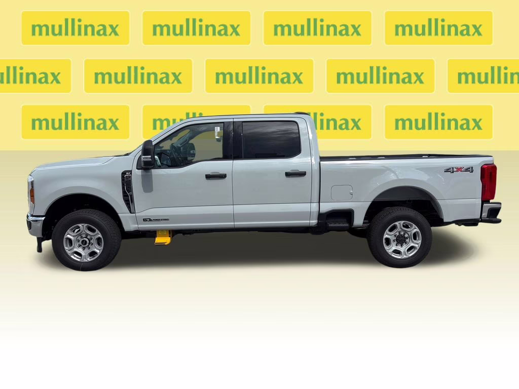 2026 Avalanche Ford Super Duty F-250 SRW XLT 4X4 Truck