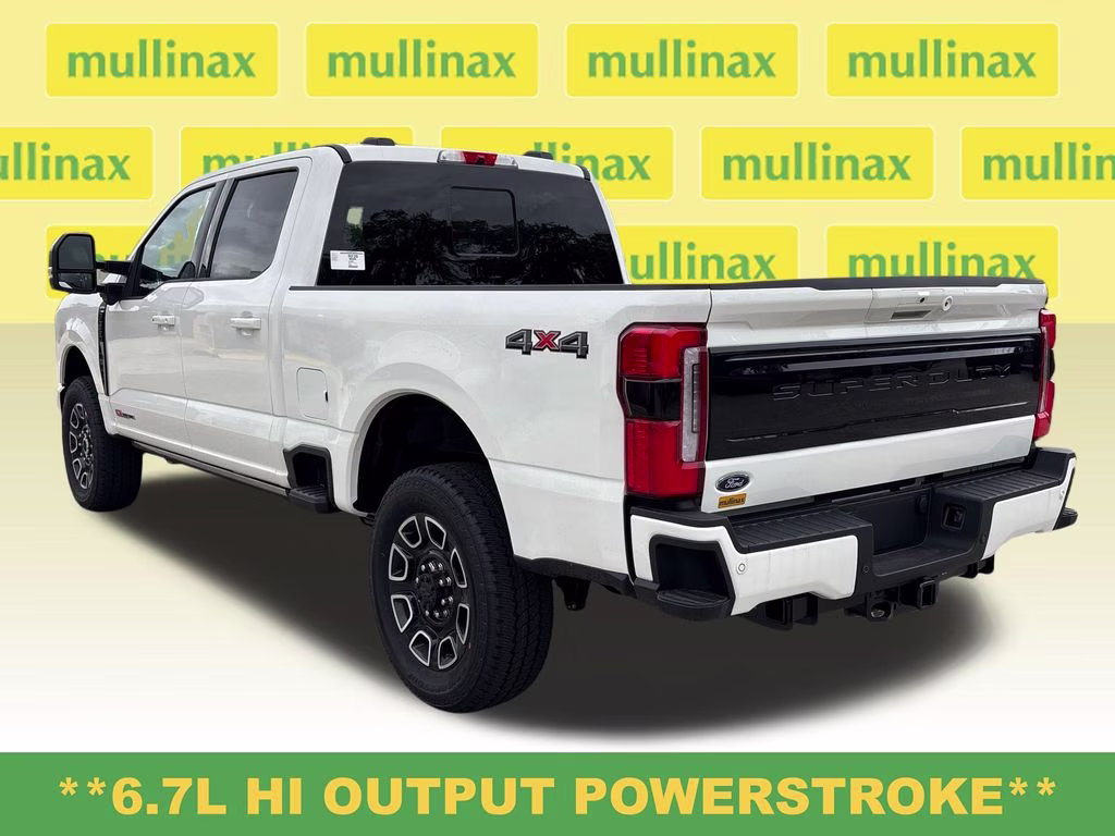 2026 Star White Metallic Tri-Coat Ford Super Duty F-350 SRW Platinum 4X4 Truck