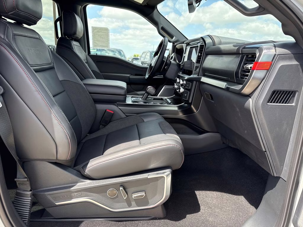 2026 Avalanche Ford F-150 Raptor 4X4 Truck