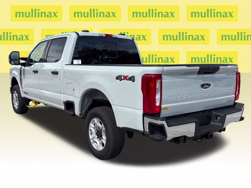 2026 Avalanche Ford Super Duty F-250 SRW XLT 4X4 Truck