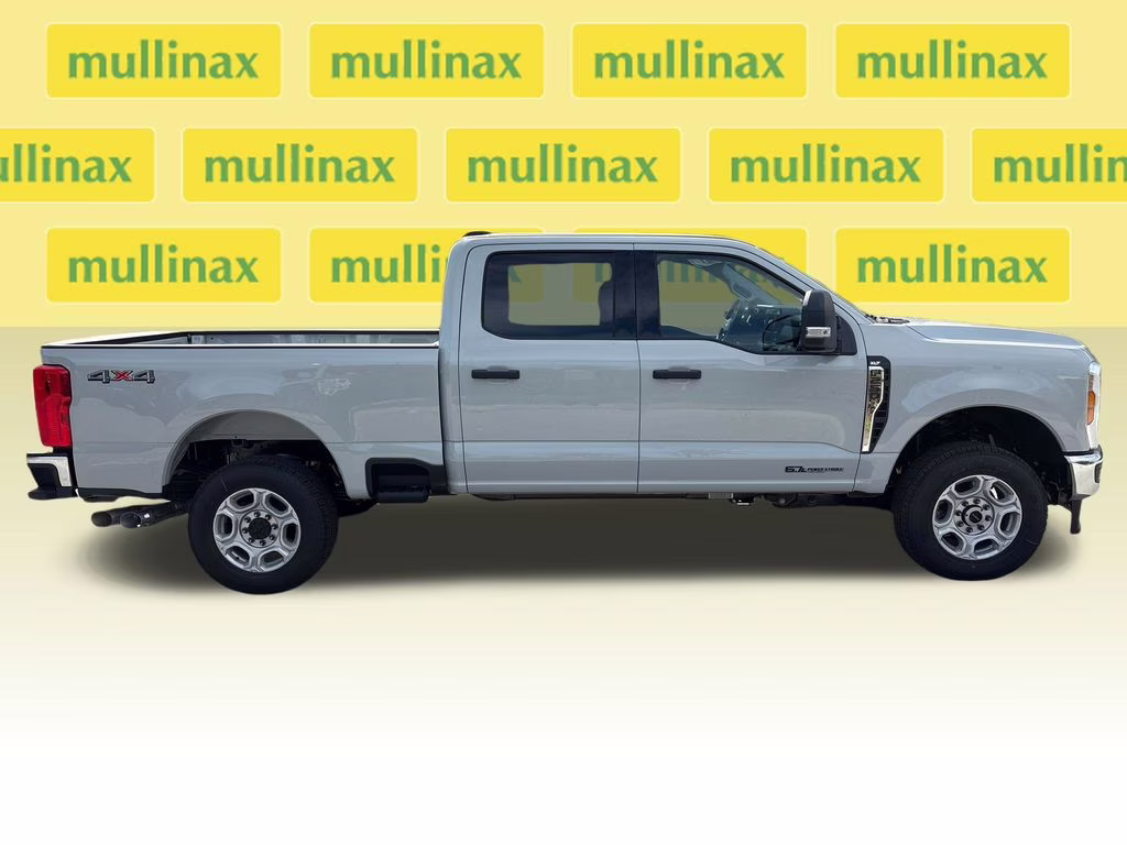 2026 Avalanche Ford Super Duty F-250 SRW XLT 4X4 Truck