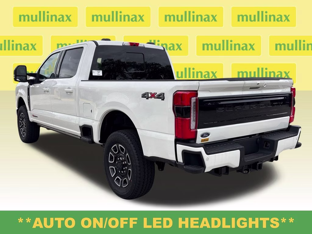 2026 Star White Metallic Tri-Coat Ford Super Duty F-350 SRW Platinum 4X4 Truck