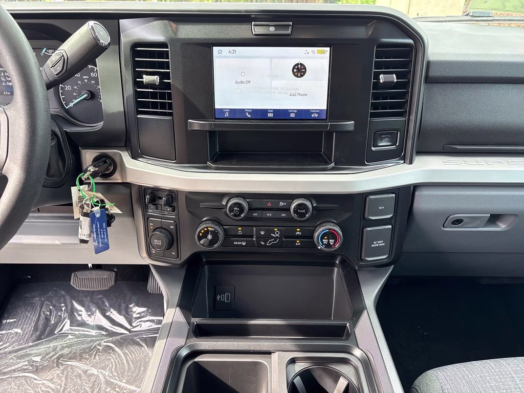 2026 Avalanche Ford Super Duty F-250 SRW XLT 4X4 Truck