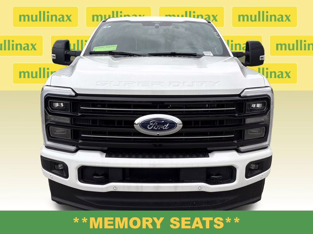 2026 Star White Metallic Tri-Coat Ford Super Duty F-350 SRW Platinum 4X4 Truck