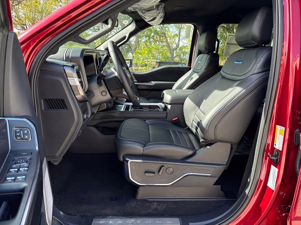 2026 Ruby Red Metallic Tinted Clearcoat Ford Super Duty F-350 SRW Platinum 4X4 Truck