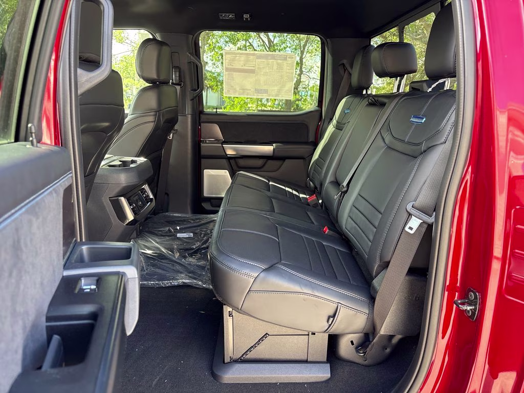 2026 Ruby Red Metallic Tinted Clearcoat Ford Super Duty F-350 SRW Platinum 4X4 Truck