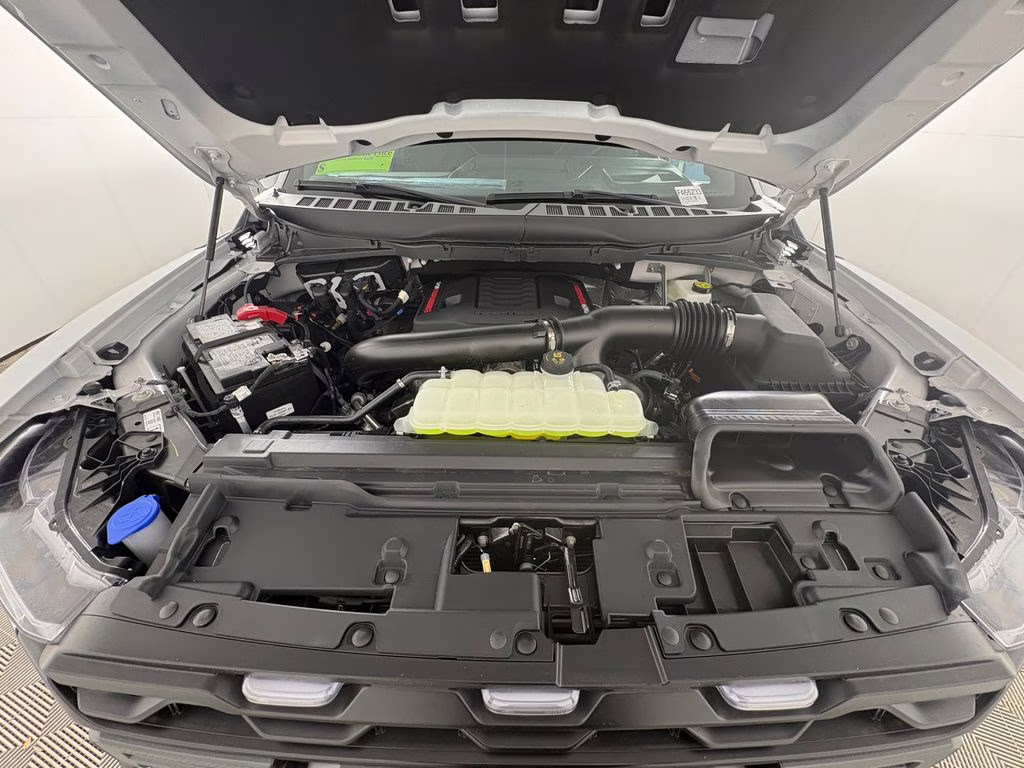 2026 Oxford White Ford F-150 Raptor 4X4 Truck