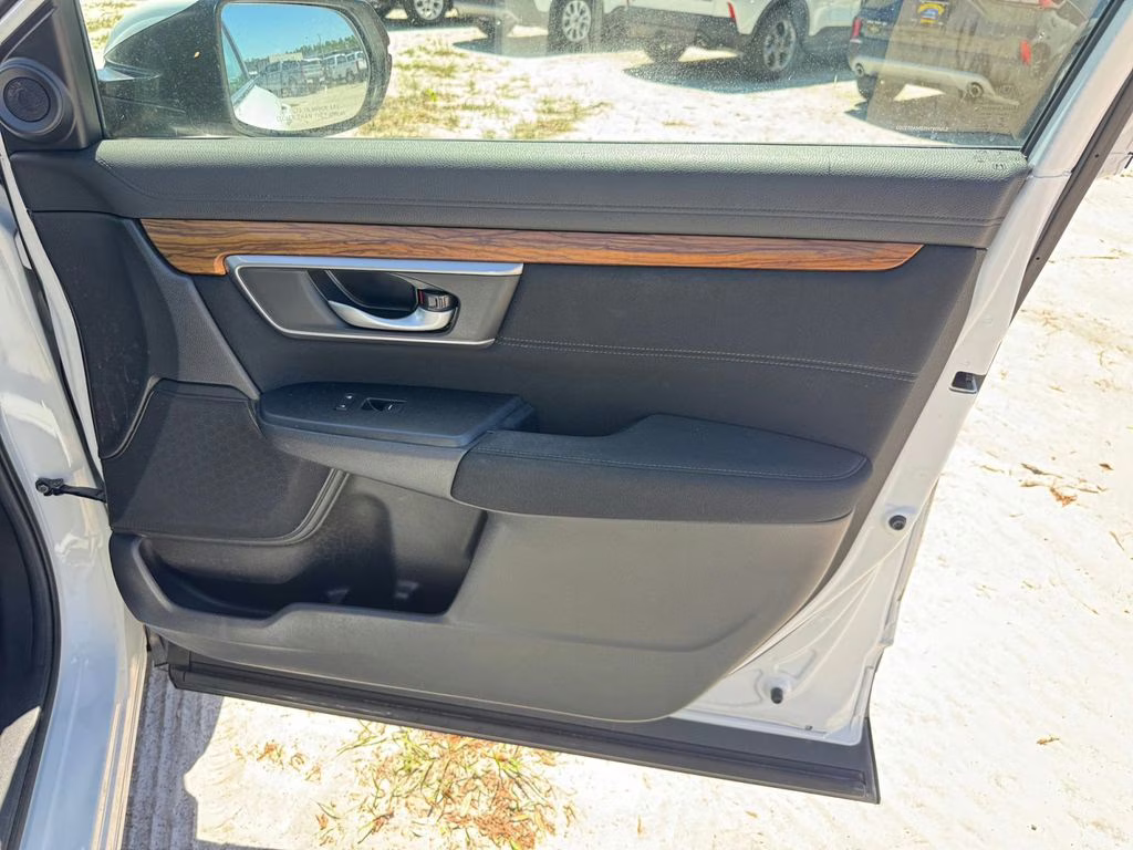 2021 Platinum White Honda CR-V EX FWD SUV